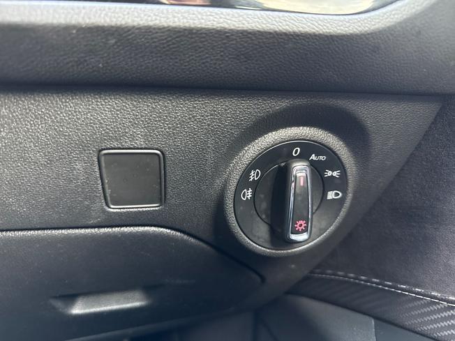 SEAT Leon Photo 32