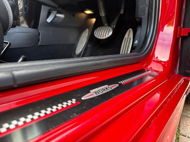 MINI Hatch Photo 29