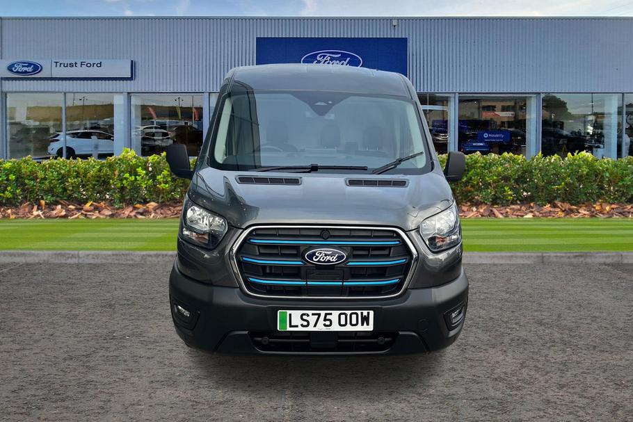 Used Ford E-TRANSIT 12