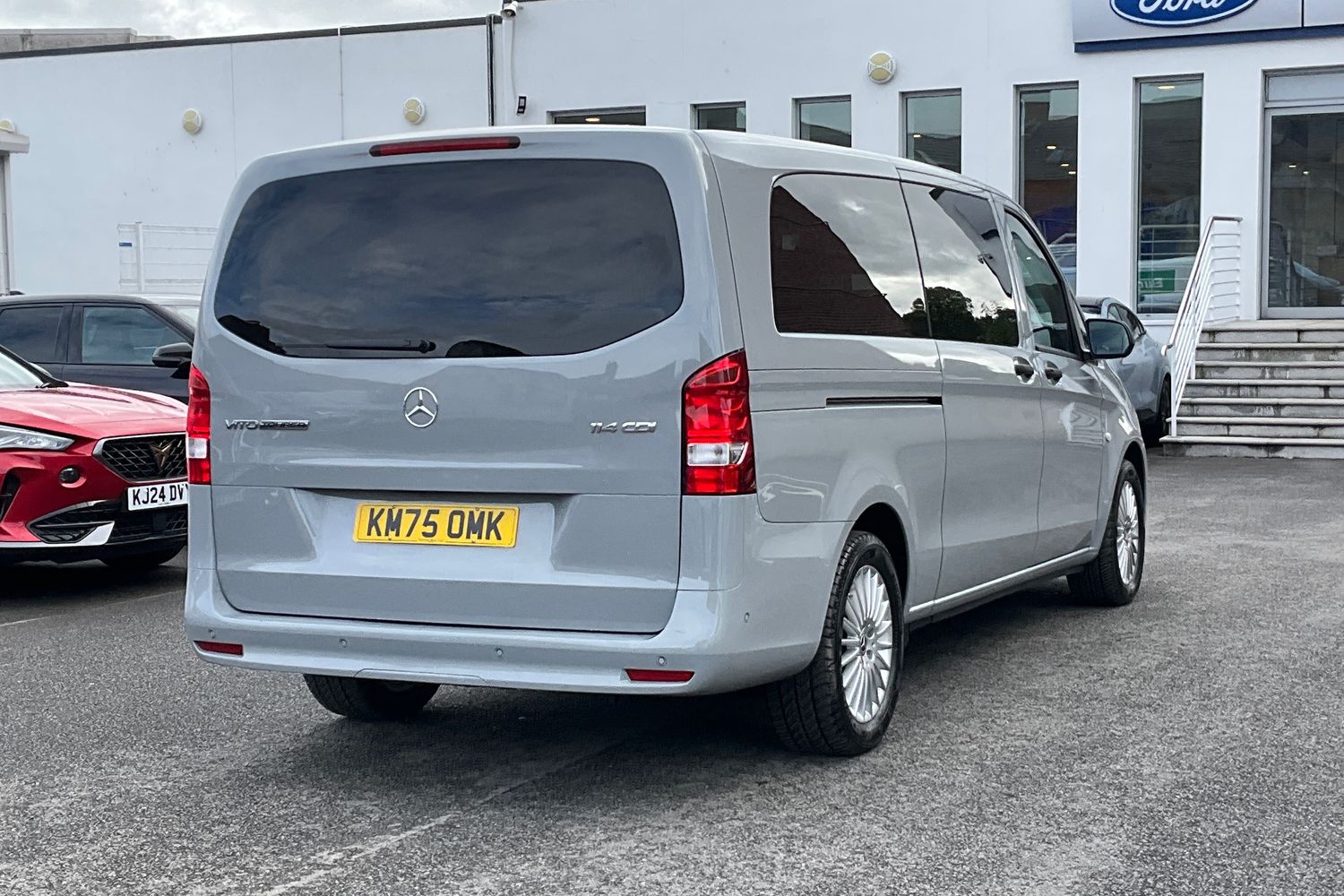 Mercedes-Benz VITO Photo 23