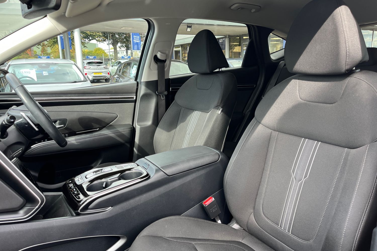 Hyundai TUCSON Photo 18