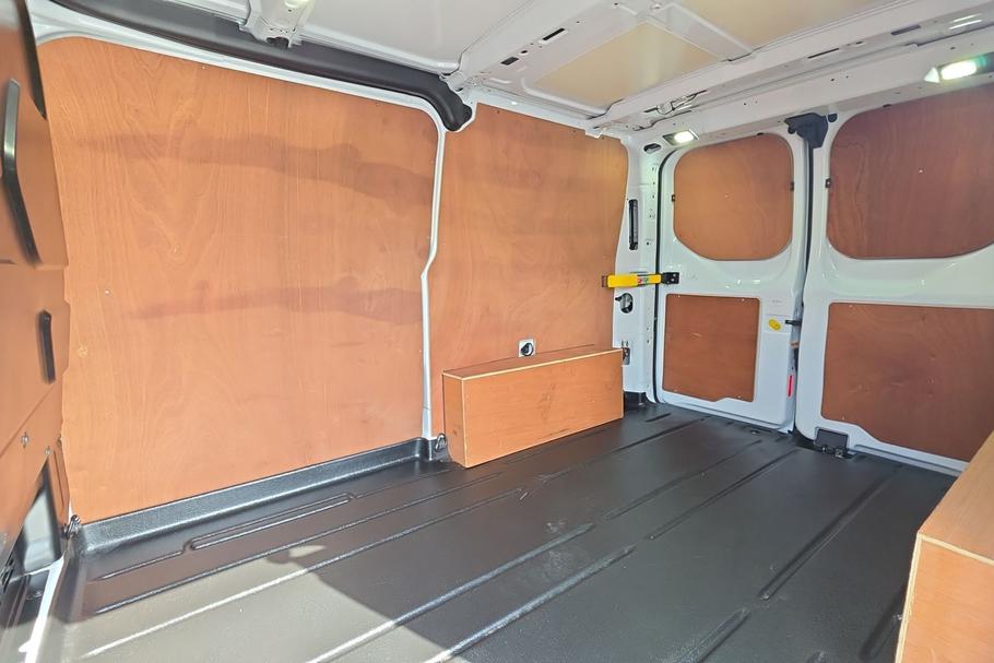 Used FORD TRANSIT CUSTOM YS21XXA 4