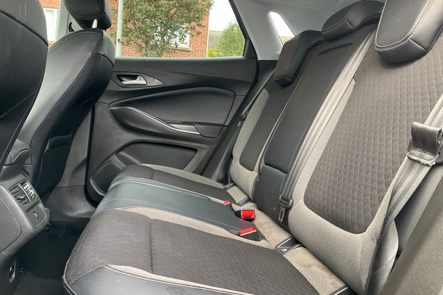 Vauxhall GRANDLAND X Photo 19