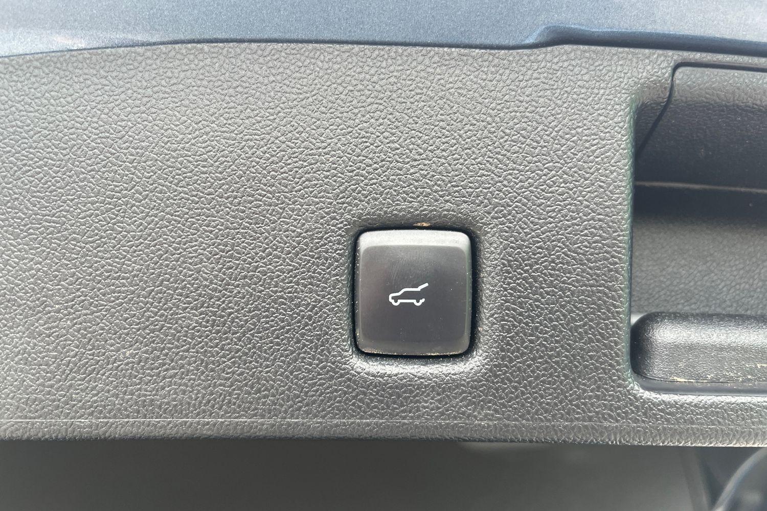 Ford KUGA Photo 21