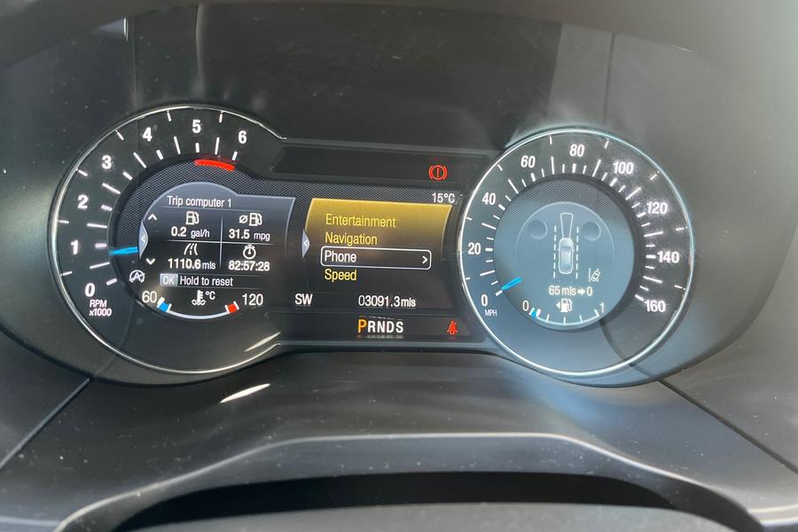 Ford S-MAX Photo autoimg-7e1d27b42be4bb5a56261a51868cf2e5ac3d1585.jpg