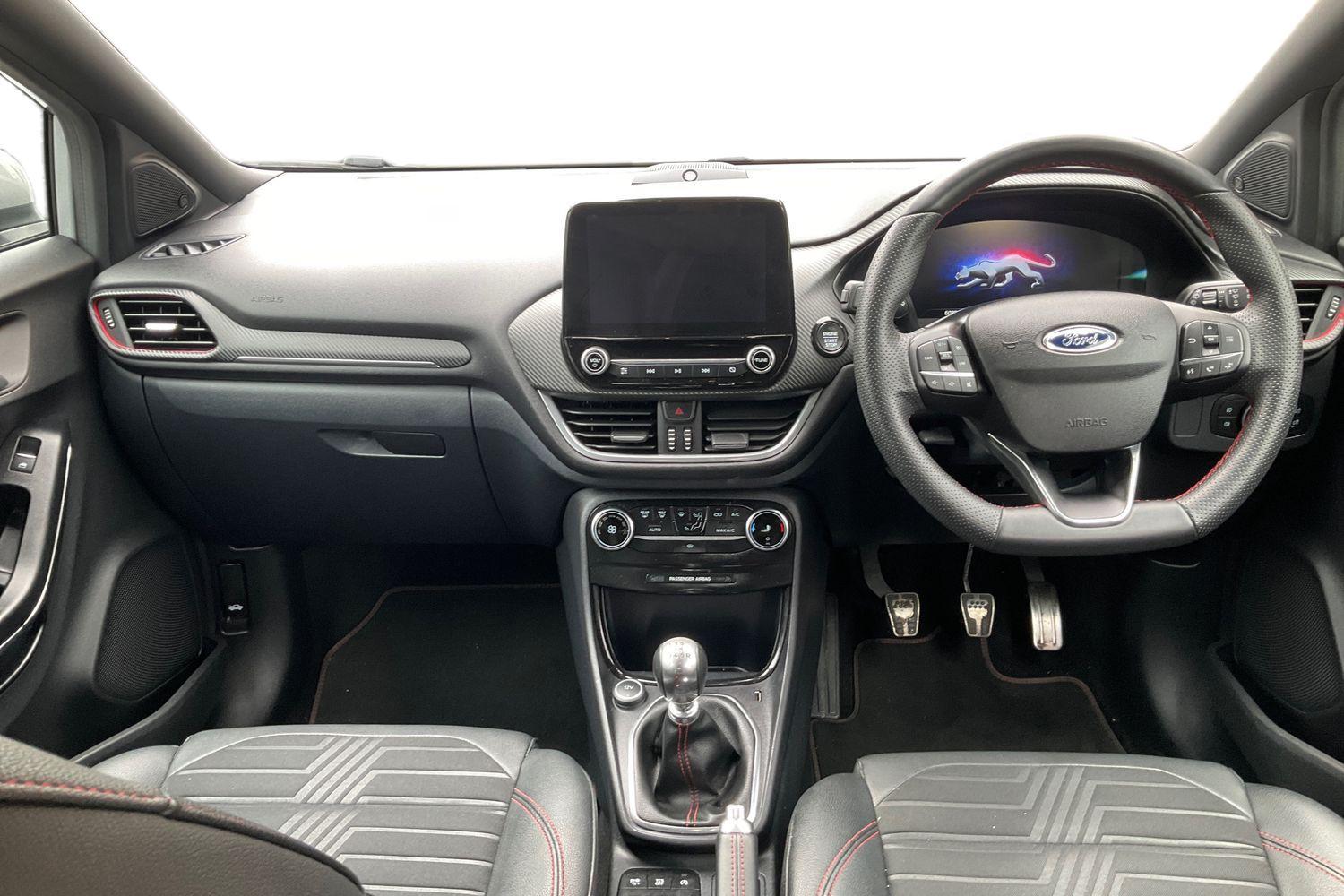 Ford PUMA Photo 9