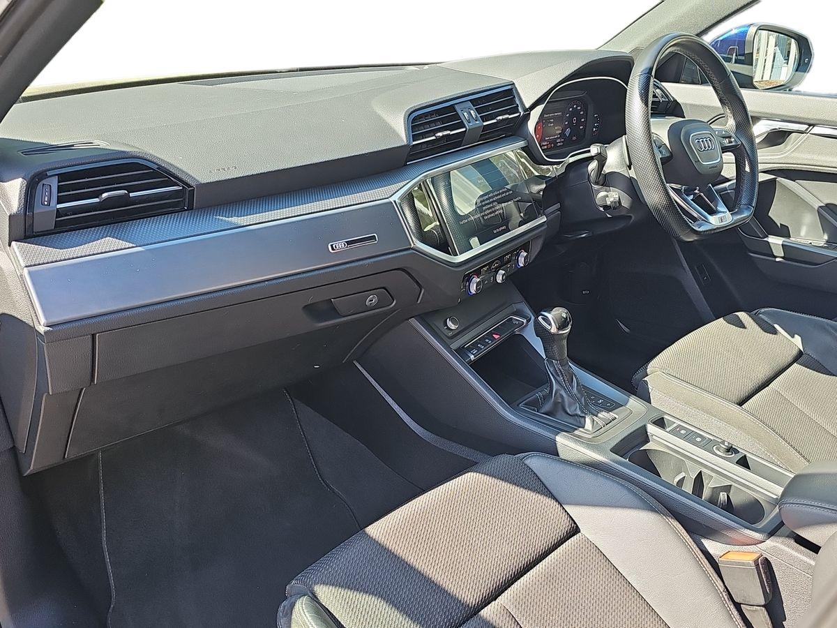 2021 Audi Q3 thumbnail 16