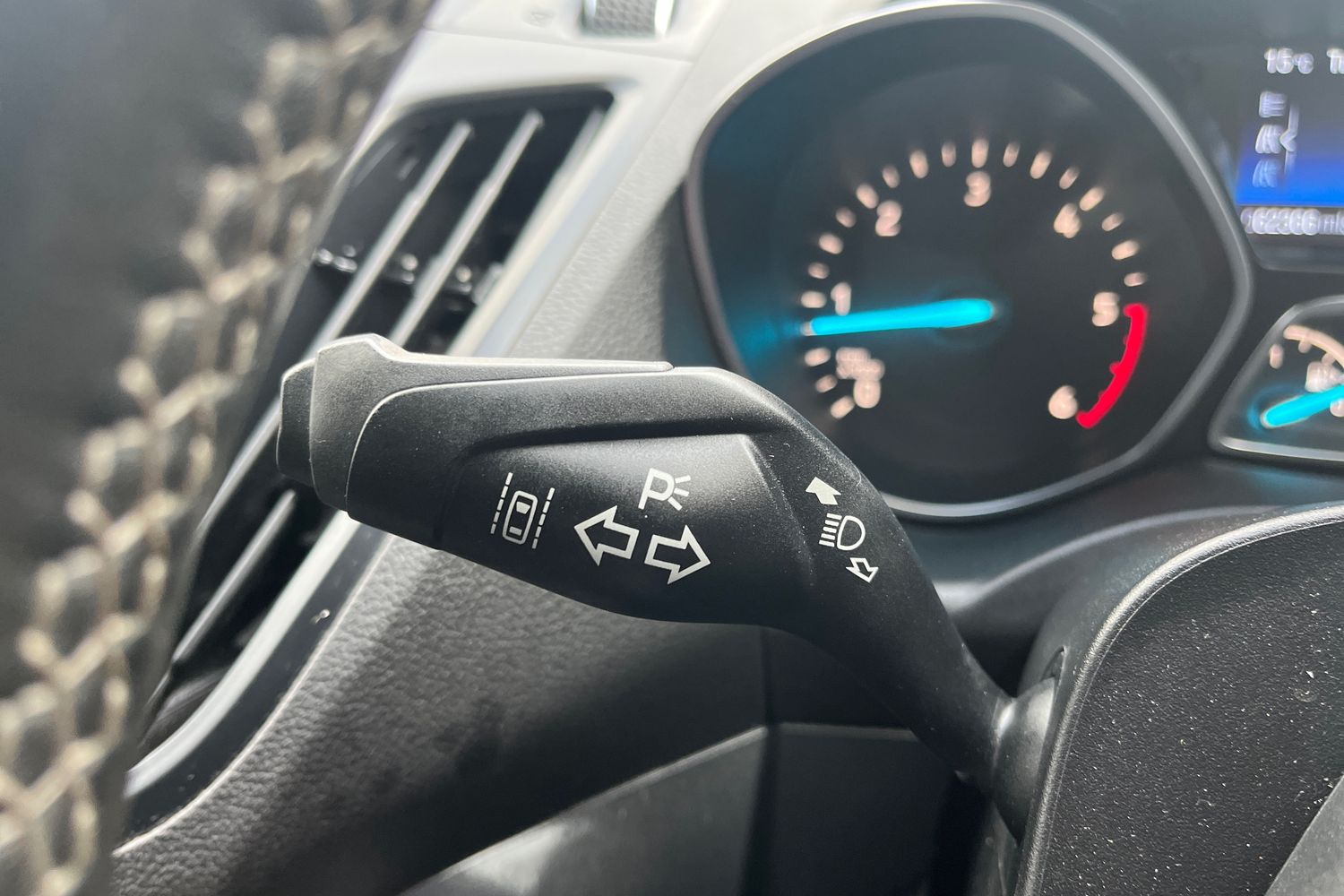 Ford KUGA Photo 13