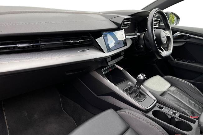 Audi A3 Photo 2