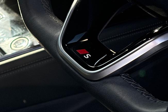 Audi Q3 Photo 23