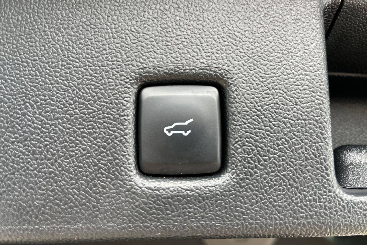 Ford KUGA Photo 24