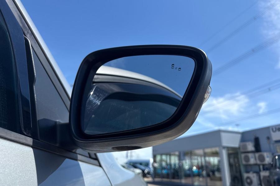 Ford Kuga Photo autoimg-7e2ce0bfbf91694f14f36a251174ad8e2e9f8707.jpg