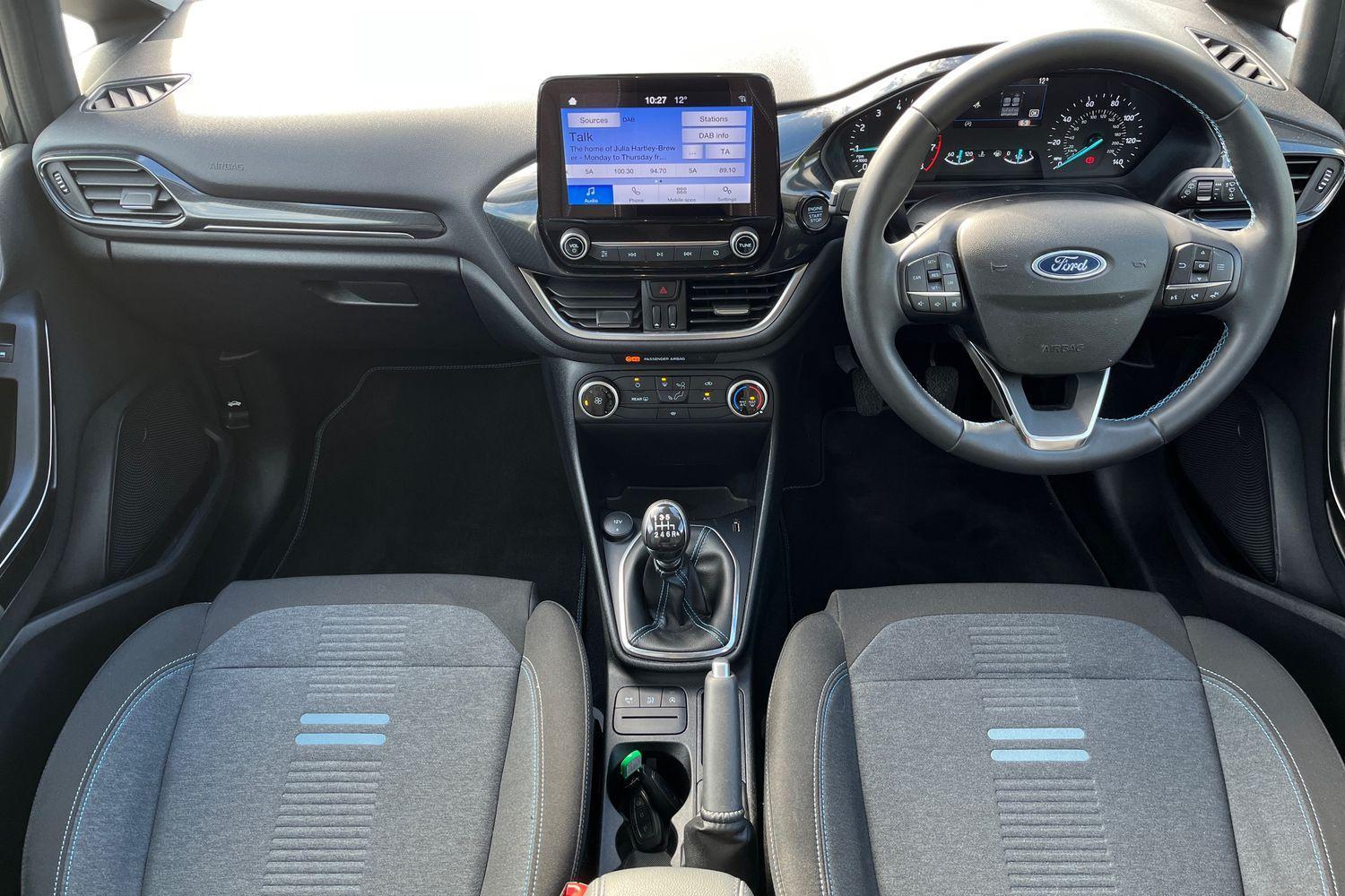 Ford Fiesta Photo 9