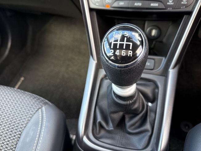 SUZUKI S-Cross Photo 33