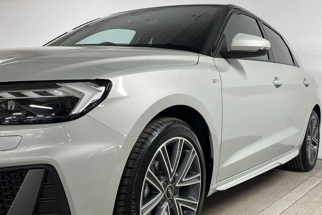 Audi A1 Photo 30