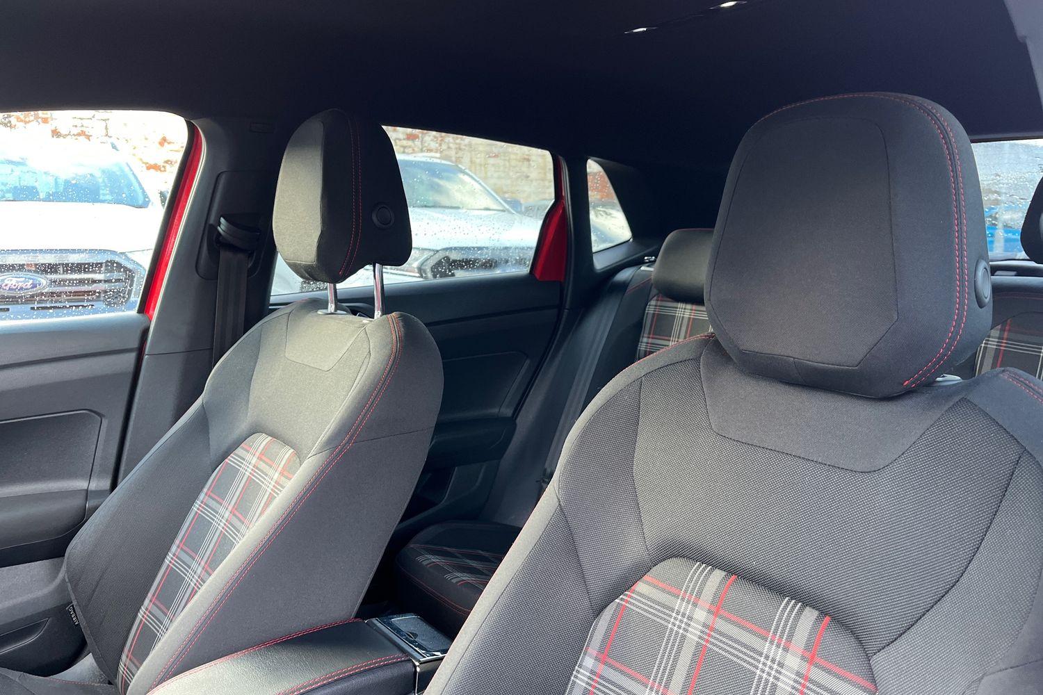 Volkswagen POLO Photo 18