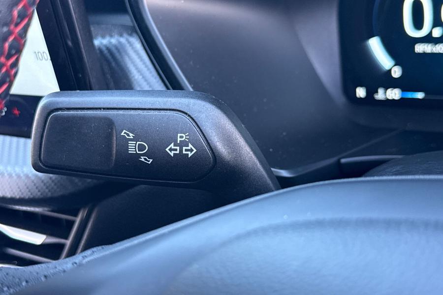 Ford KUGA Photo autoimg-7e37075b98f4c3a72c33c6df1a97841d3d8f5a70.jpg