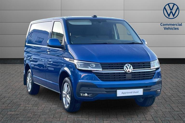 Used 2024 VOLKSWAGEN Transporter T32 Highline SWB 204 PS 2.0 TDI 7sp DSG Panel Van Ravenna Blue Metallic at JCT600