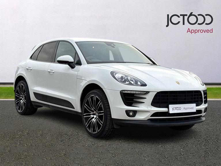 Used 2015 PORSCHE Macan 2.0T SUV 5dr Petrol PDK 4WD Euro 6 (s/s) (237 ps) White at JCT600