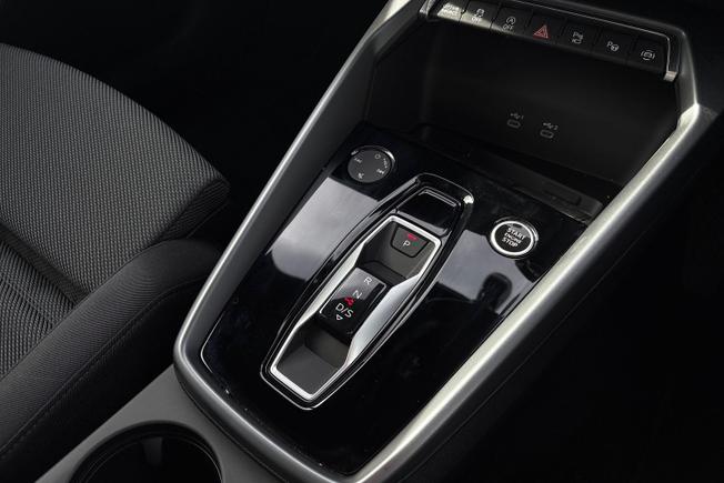 AUDI A3 Photo 23