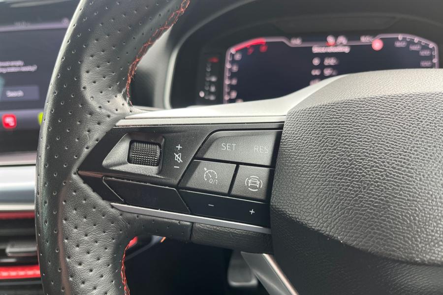 SEAT ARONA Photo autoimg-7e3a25d6d335c6cf307b899ad0dd3c029137d352.jpg