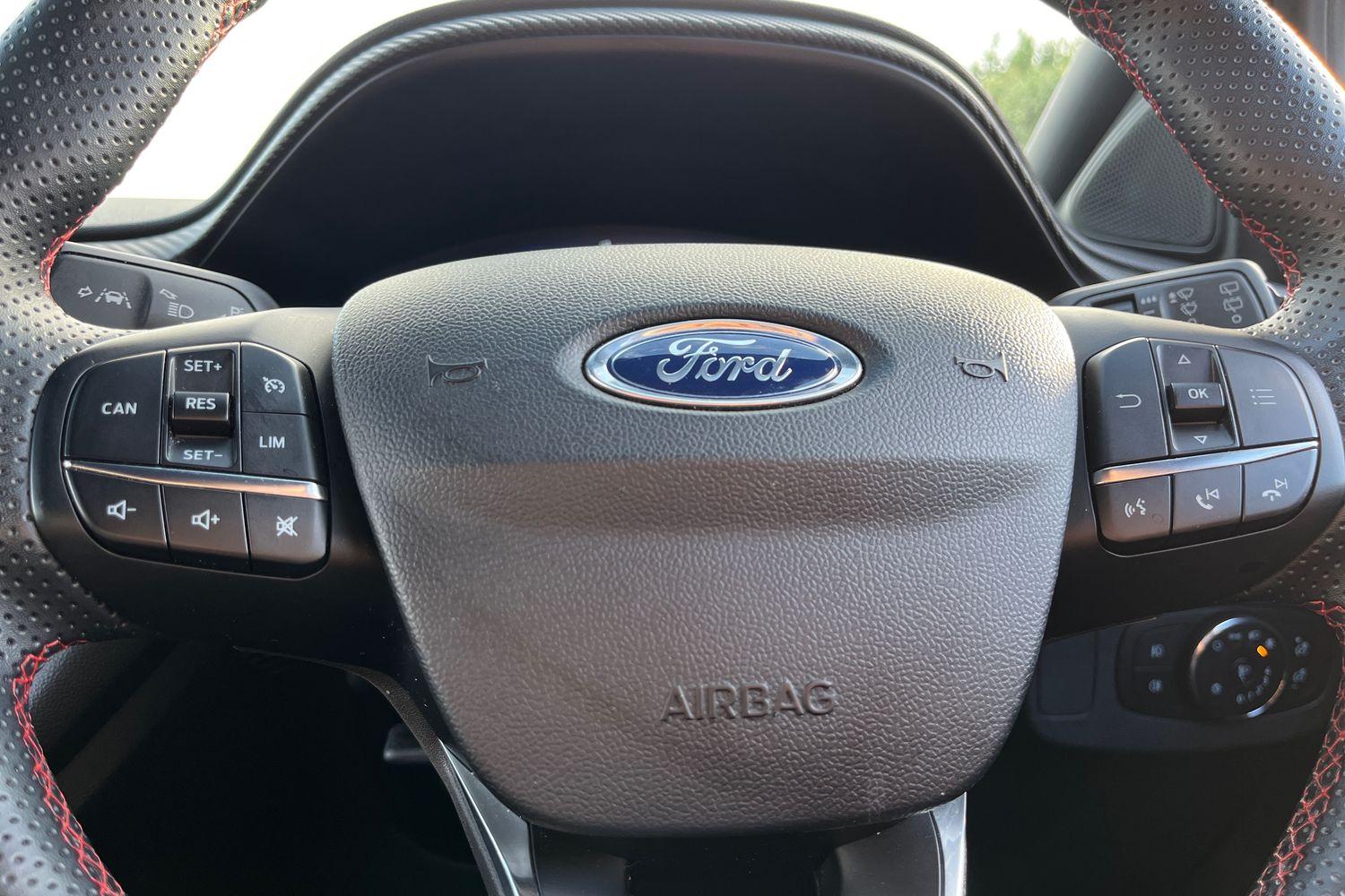 Ford Puma Photo 35