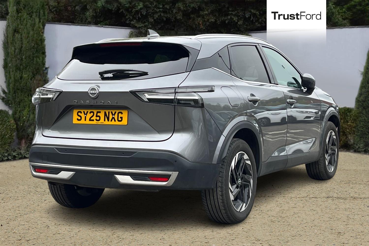 Nissan Qashqai Photo 3