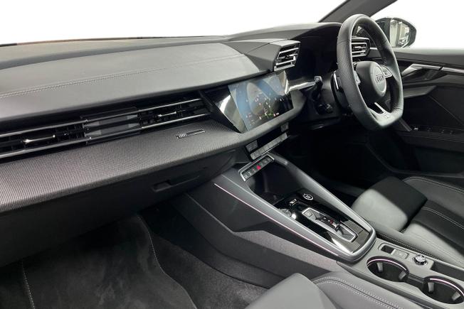 Audi A3 Photo 2