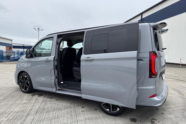 VOLKSWAGEN Transporter Photo 32