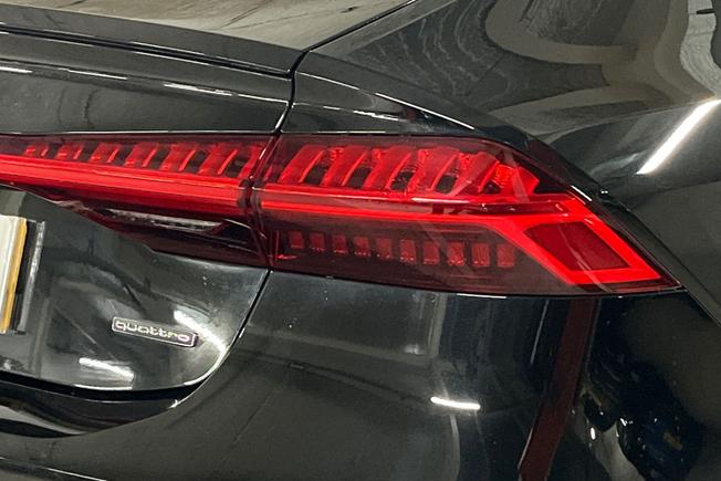 AUDI A7 Photo 18