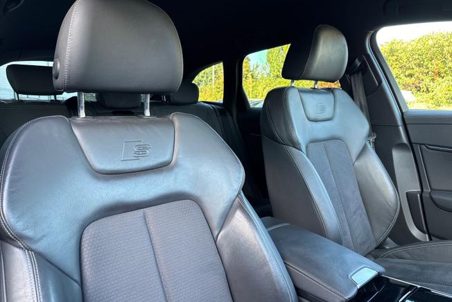 AUDI A6 Avant Photo 34