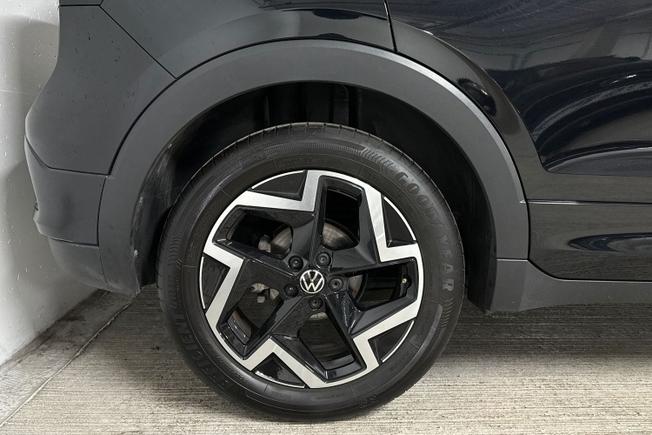 VOLKSWAGEN T-Cross Photo 5