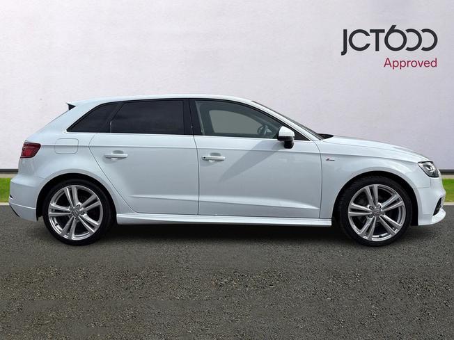 Audi A3 Photo 4