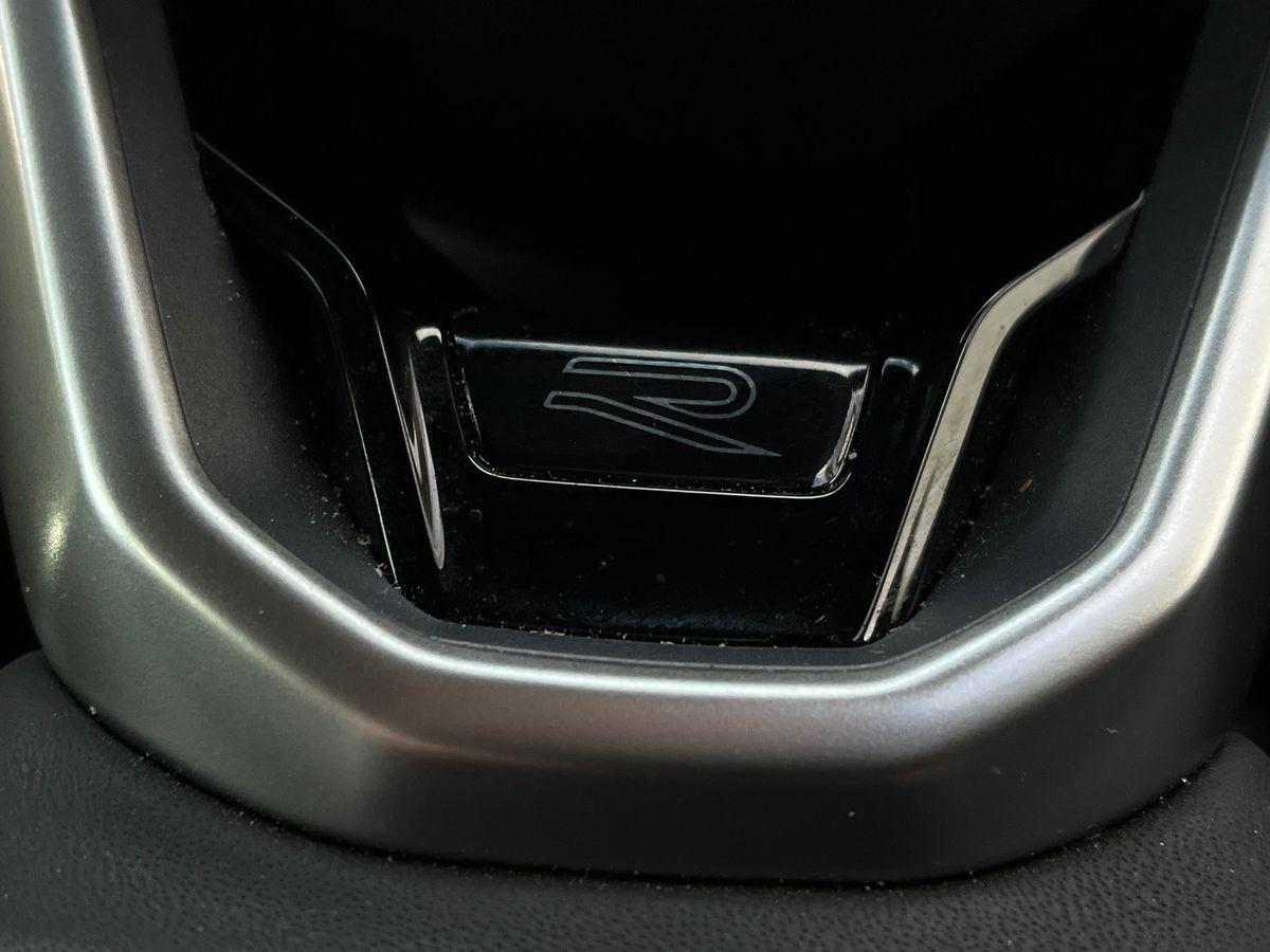 Volkswagen Golf Photo autoimg-7e4da2949ea83cecc5e1d5ff149ece1094d5e1aa.jpg