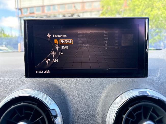 AUDI Q2 Photo 34