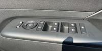Hyundai KONA Photo 16