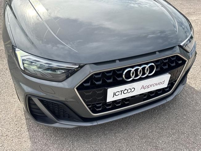 AUDI A1 Photo 29