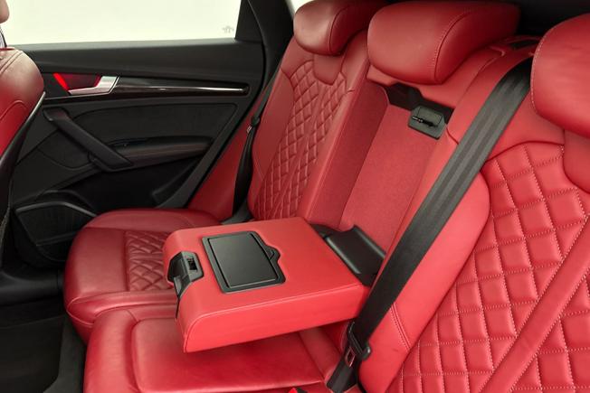 AUDI Sq5 Photo 21