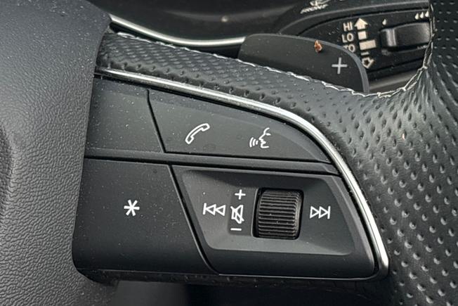 AUDI Q5 Photo 17