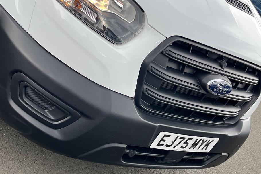 Used FORD TRANSIT EJ75MYK 40