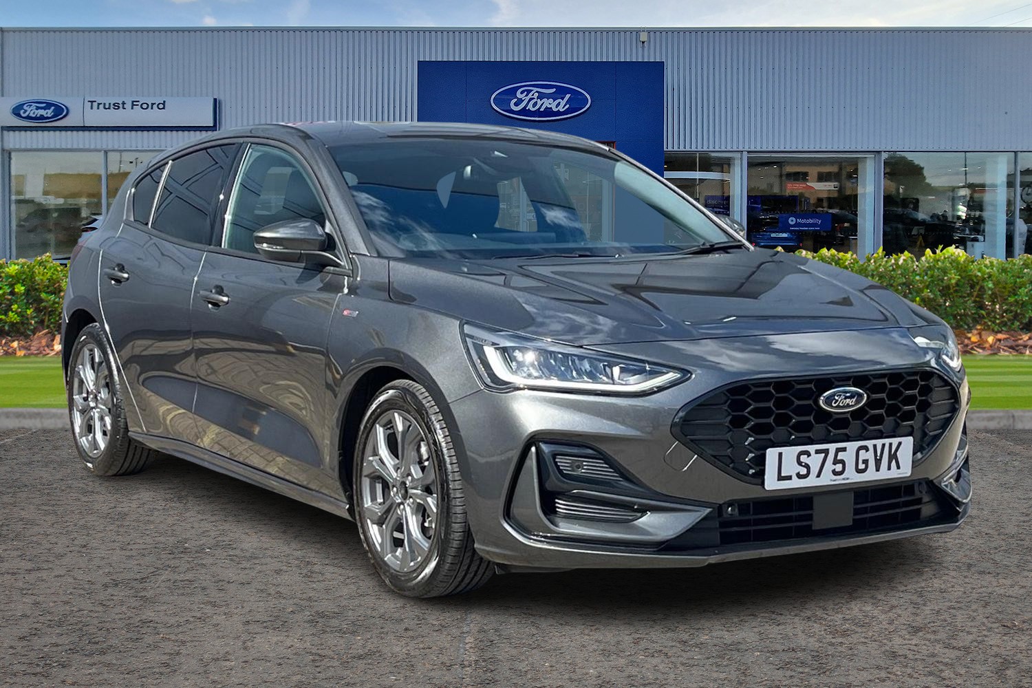 Ford Focus Photo 0