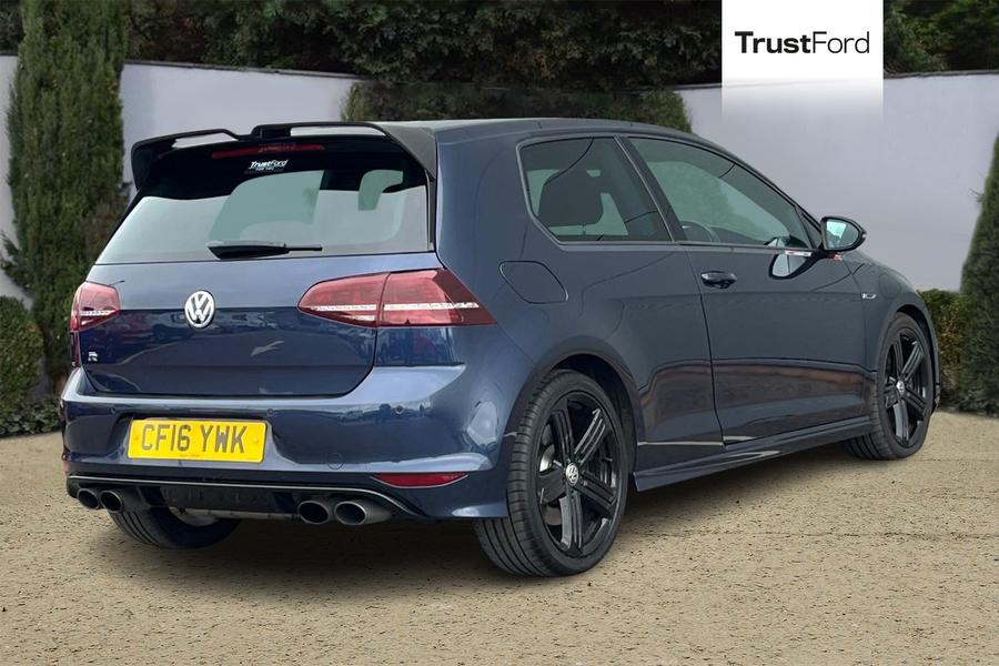 Volkswagen GOLF Photo autoimg-7e63d5c282b0b826291df0c21269ce3826bdd872.jpg