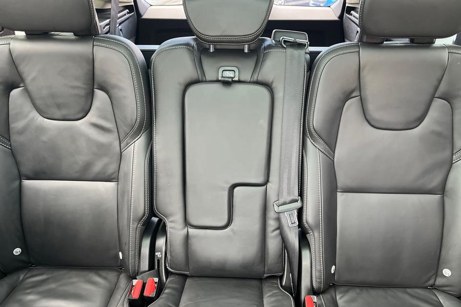Volvo XC90 Photo autoimg-7e64ba360353f81cc41c991d2e275fcc385d453a.jpg