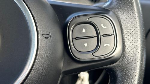 Abarth 595 Photo autoimg-7e68aa843f1abb7b966a6ebe027c550e000e93a8.jpg
