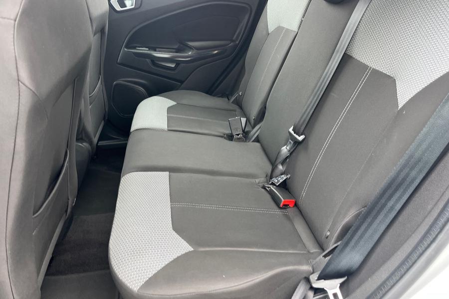 Ford EcoSport Photo autoimg-7e6f30c796aad0ddba12254880ace2b8bdcc220e.jpg