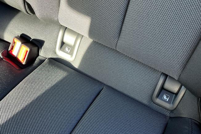 AUDI  Q4 SUV Photo 47