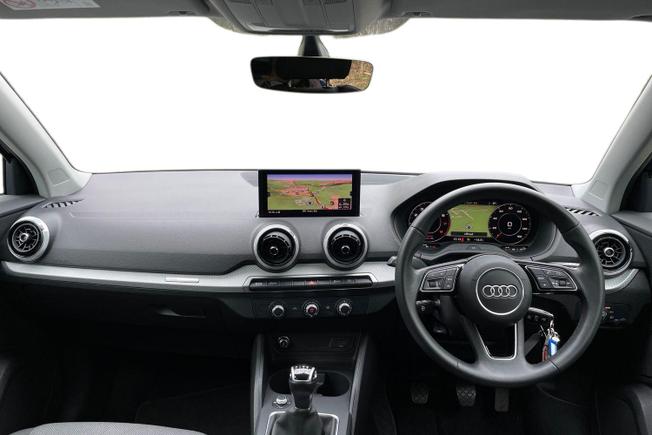 AUDI Q2 Photo 10