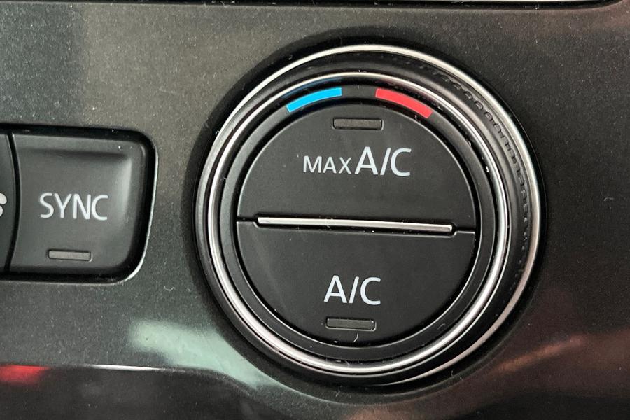 Volkswagen Tiguan Photo autoimg-7e73f4c61a867a62dc364b2a62e802674652a65e.jpg