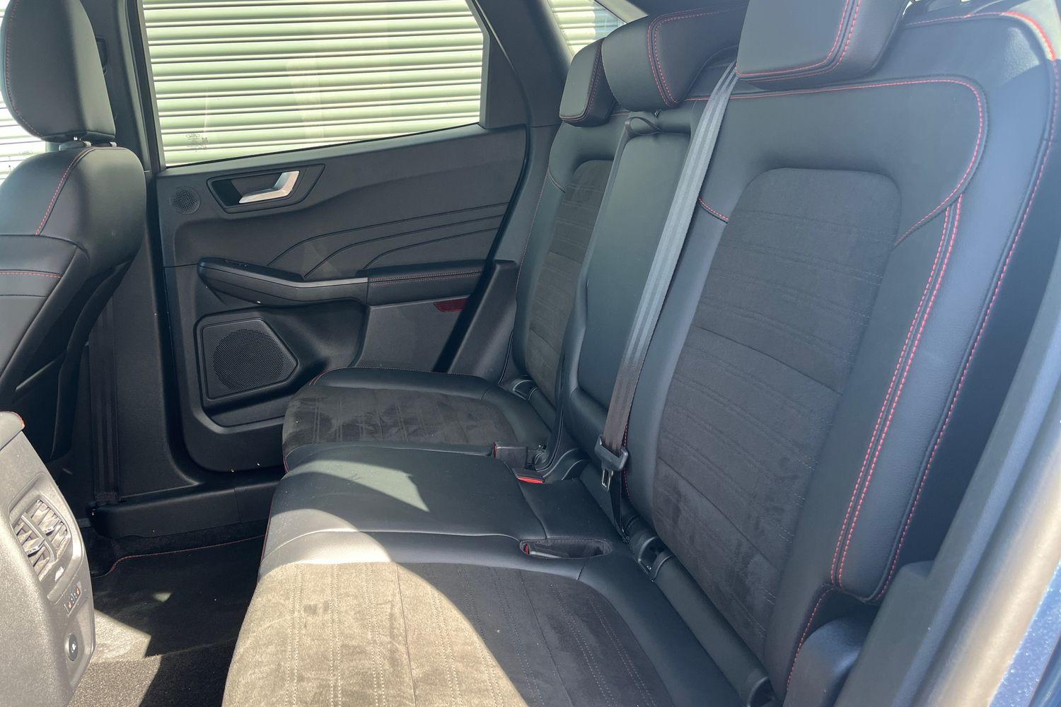 Ford KUGA Photo 19