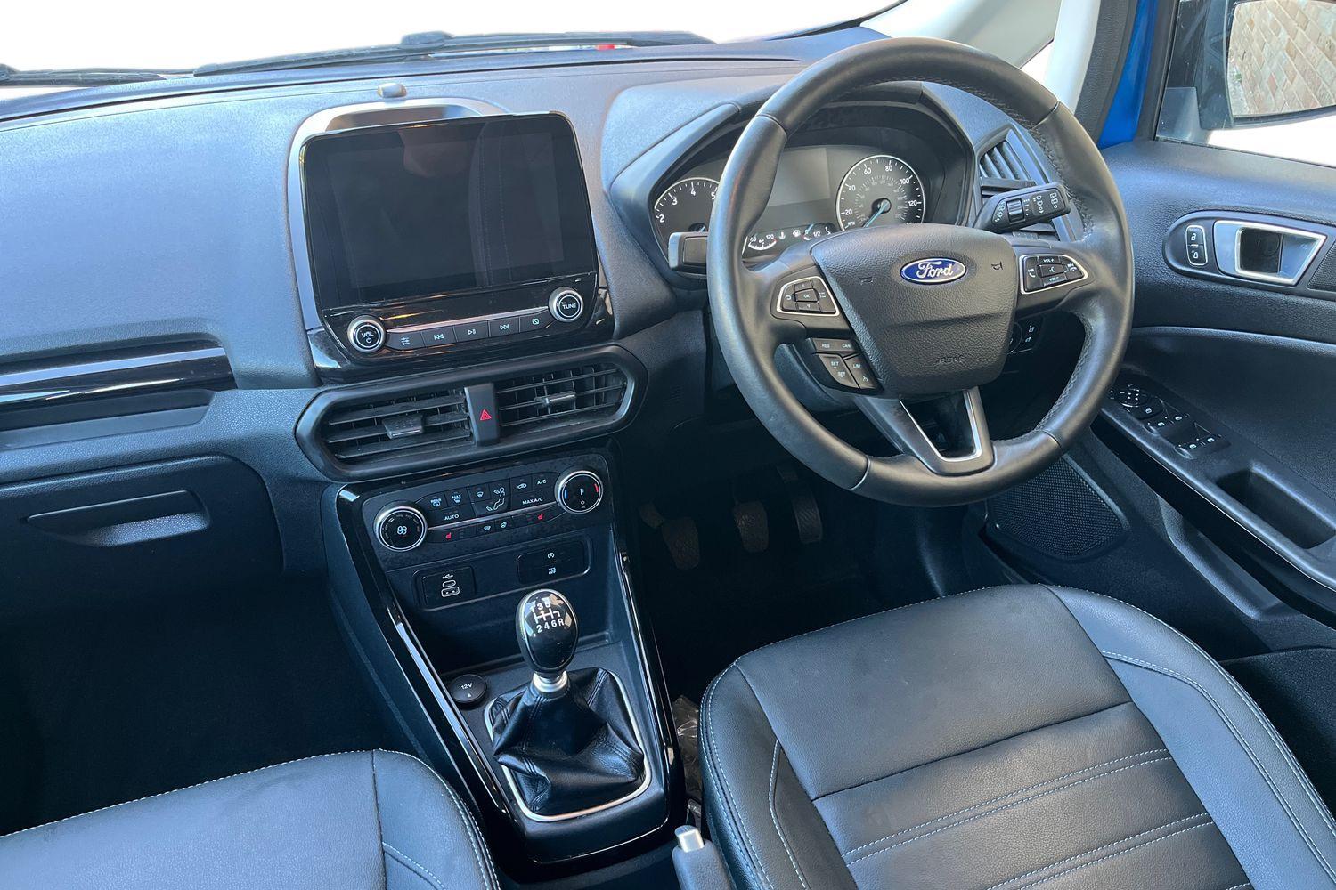 Ford ECOSPORT Photo 10